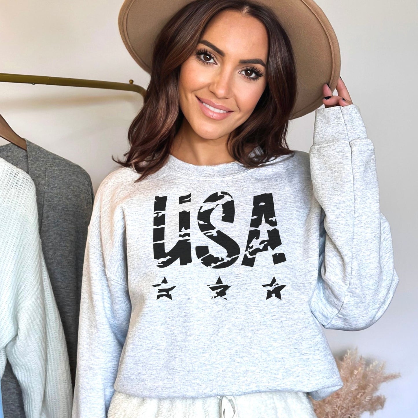 USA Distressed Crewneck