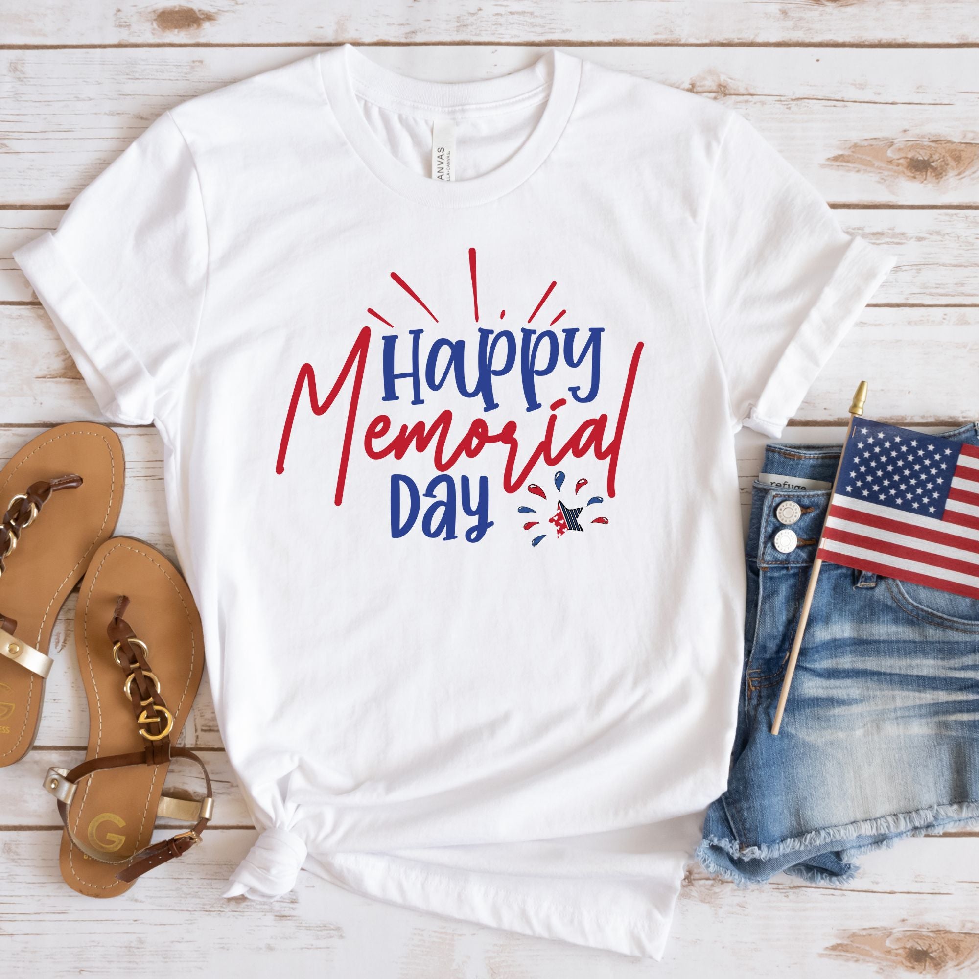 Women's Memorial Day T-shirt Patriotic Honor the Brave 